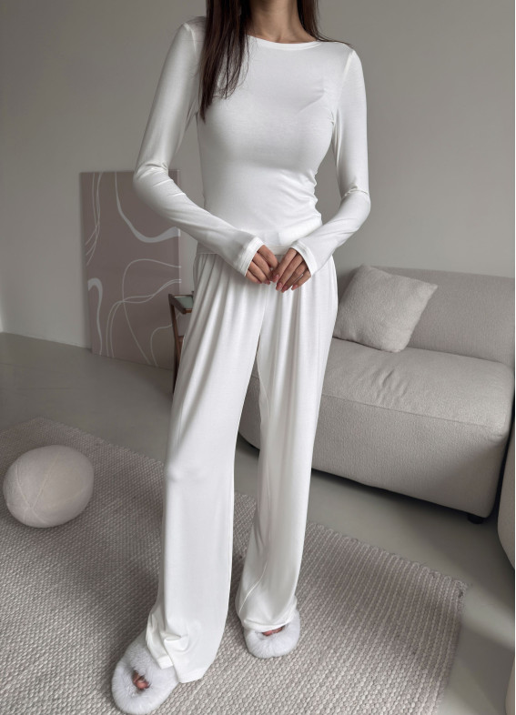 Donna, pajamas, milky00-00004812-k